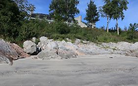 Hotel Le Manoir Baie-Comeau